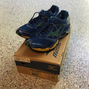 Mizuno Running Shoes